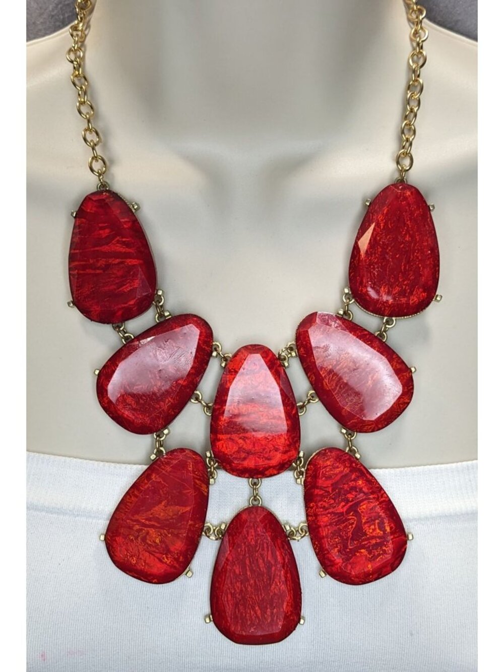 Glam Red Statement Bib Necklace Oversized Faceted Teardrop Gold Tone Runway Jewe